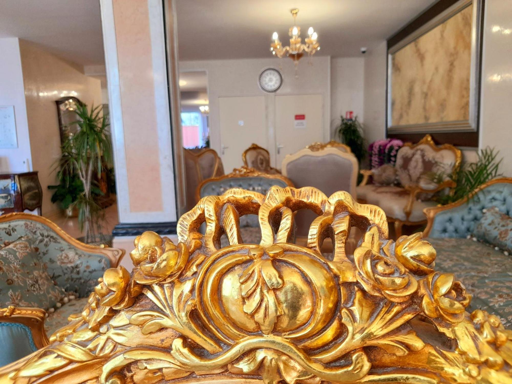 Hotel Royal