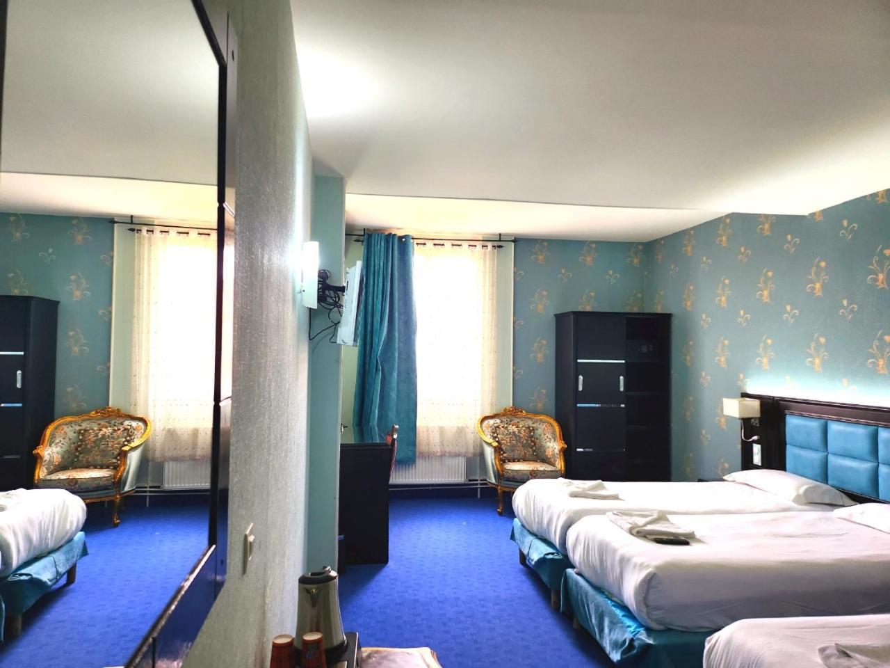 Royal Hotel 3*